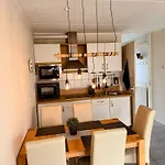 Nordseezeit Strandnah Und Poolrabat Tatil Evi