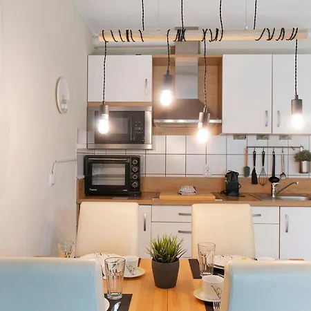 Nordseezeit Strandnah U Poolrabatt Tatil Evi Butjadingen