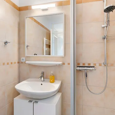 Nordseezeit Strandnah U Poolrabatt Tatil Evi Butjadingen